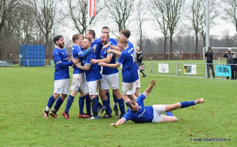 Nieuw Roden boekt overwinning op Terschelling na zinderende slotfase