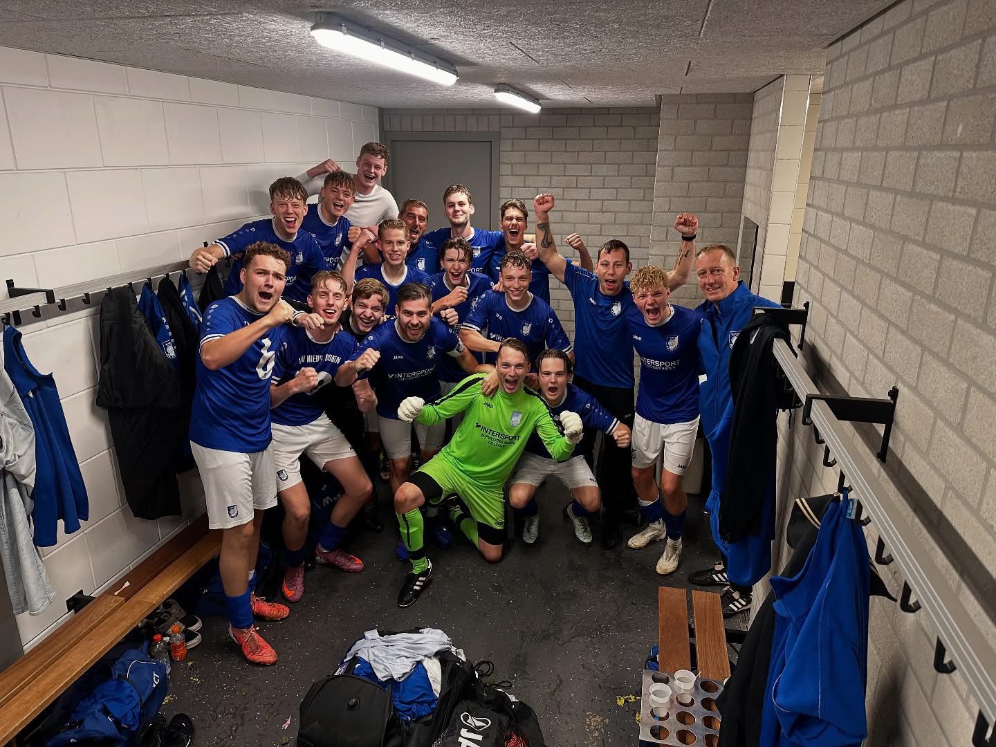 932157b4-c137-4fd9-92ef-3ad86f25cf8e